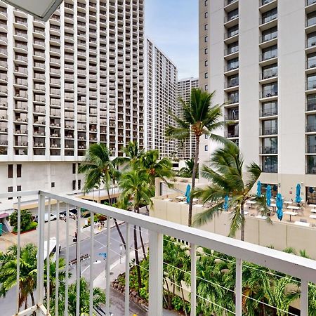 Hyatt Place 502 Honolulu Exterior photo