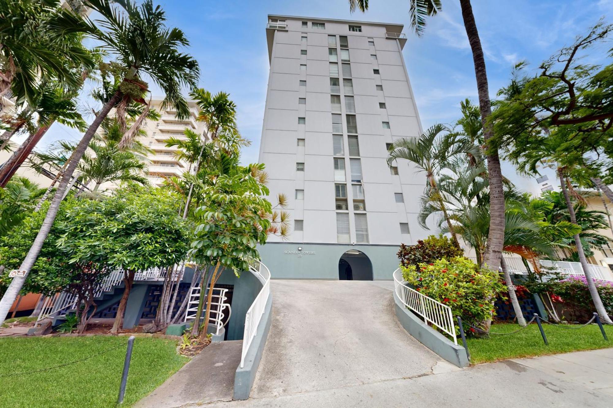 Hyatt Place 502 Honolulu Exterior photo